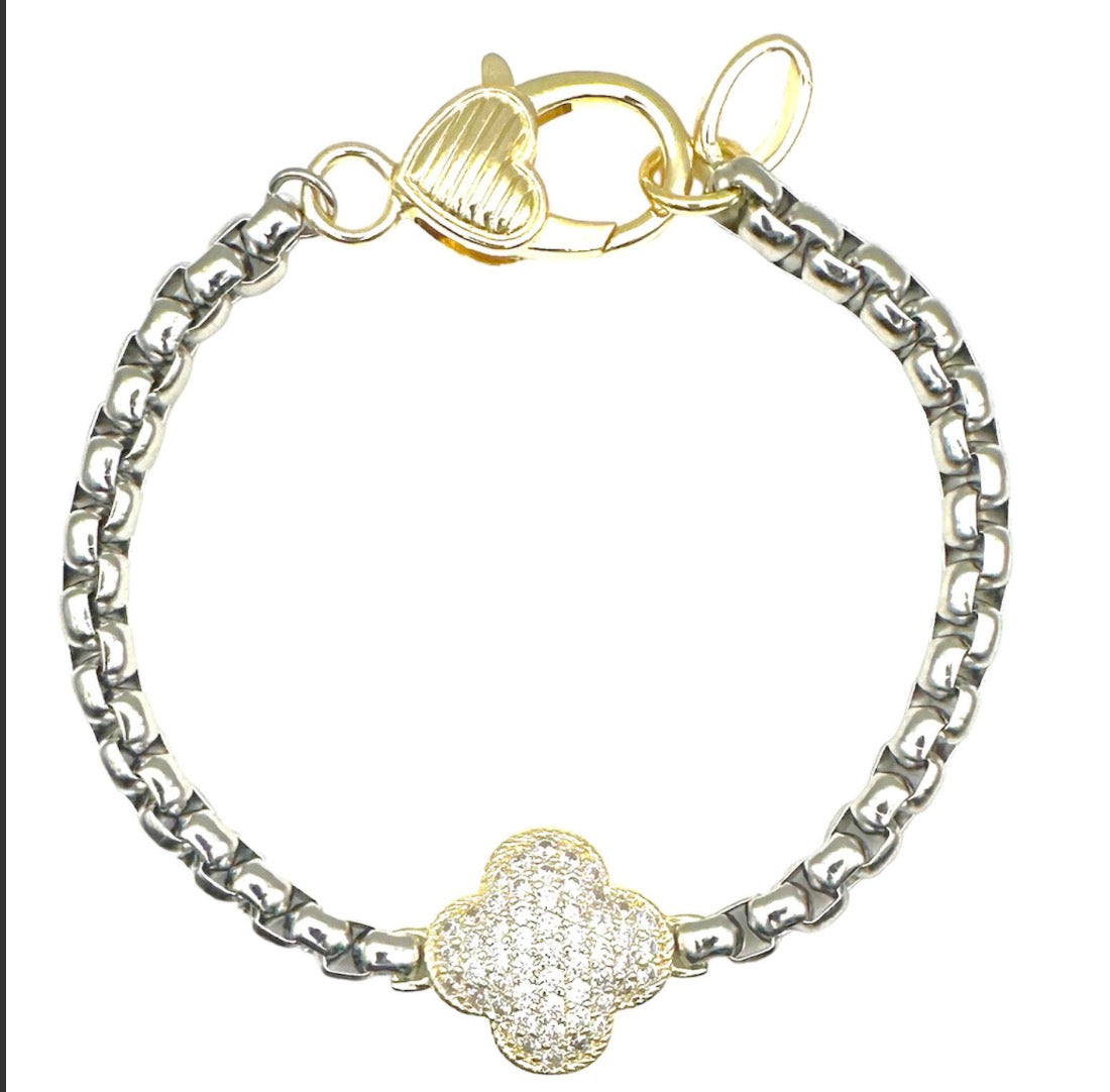 Diamond Paved Rounded Clover Bracelet