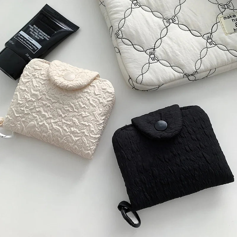 Women's Textured Wallet